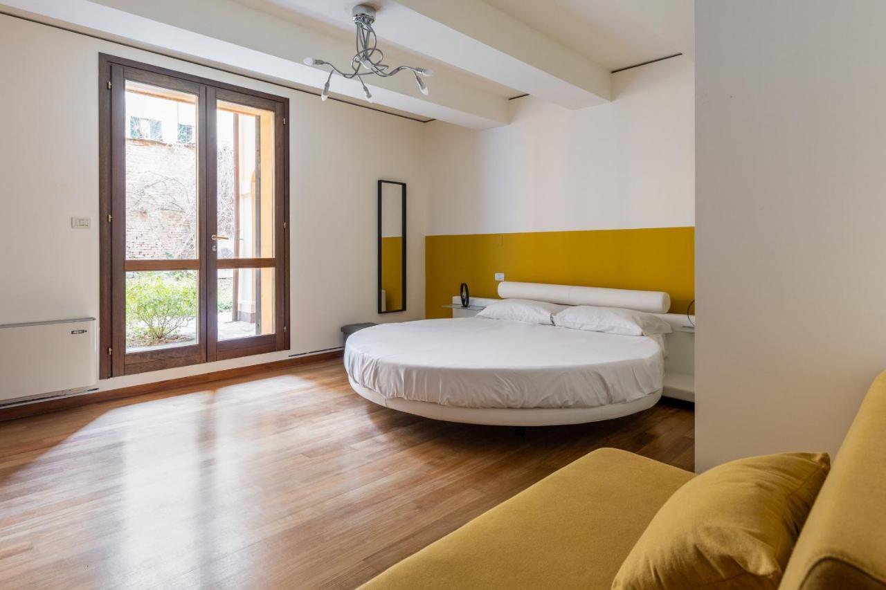 Casa Ambrosini Apartments By Wonderful Italy Болонья Экстерьер фото