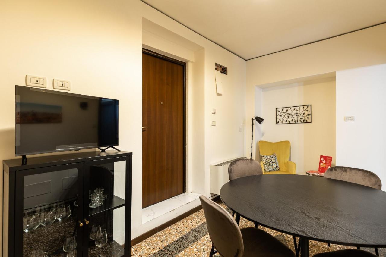 Casa Ambrosini Apartments By Wonderful Italy Болонья Экстерьер фото