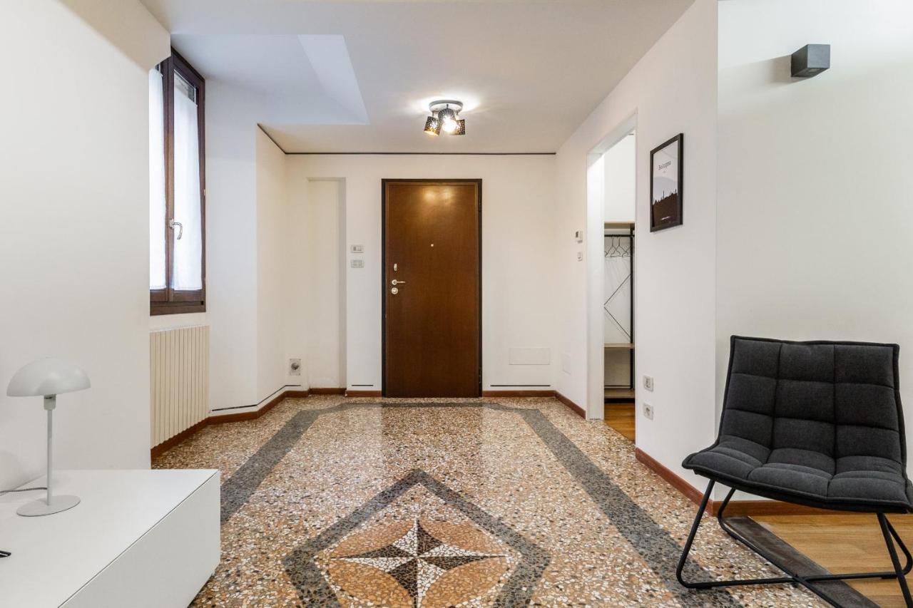 Casa Ambrosini Apartments By Wonderful Italy Болонья Экстерьер фото